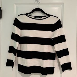 Classic Ralph Lauren sweater size Medium
